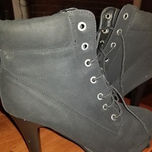 Black Ankle lace up booties sz 10